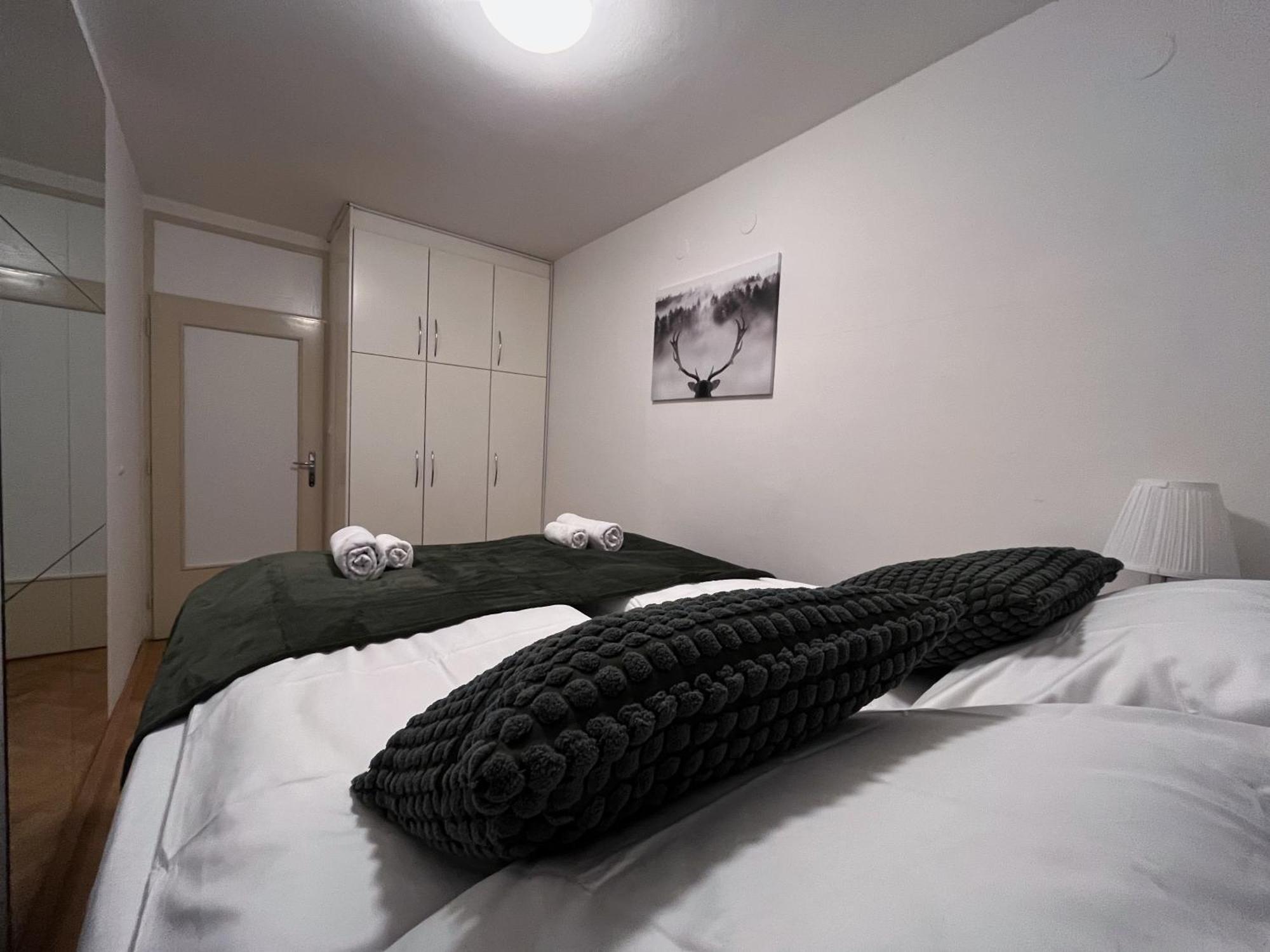 Apartman La Casa 77A Любляна Екстер'єр фото